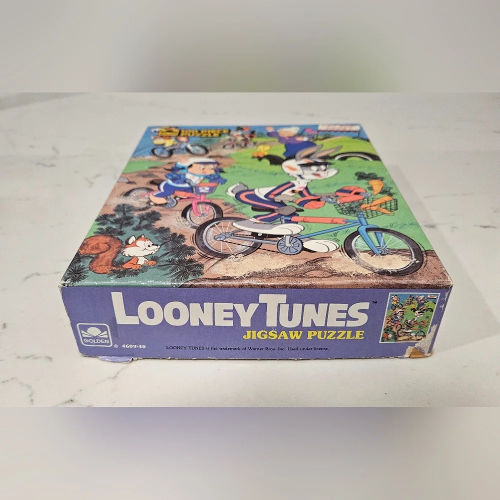 Vintage 1984 Looney Tunes Dirt Bike Derby 100 Piece Puzzle Golden Complete